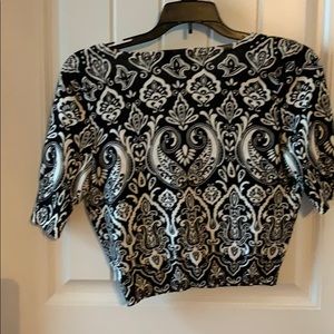 White House Black Market Sweaters - Adorable crop sweater White House Black Market Sweaters - Adorable crop sweater